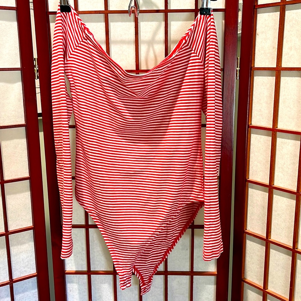 Forever 21 red and white bodysuit
